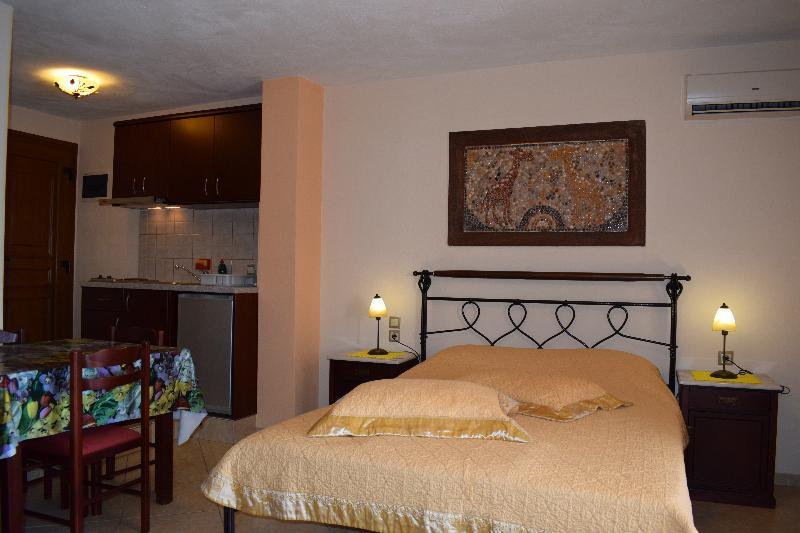 Sossinola Aparthotel Steni Vala Alonissos Buitenkant foto